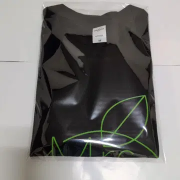 Mrs. GREEN APPLE 티셔츠 / M 사이즈 / 블랙