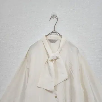 [ 새상품급 ] 보타이 블라우스 빅 LL 사이즈 긴팔 화이트 비침