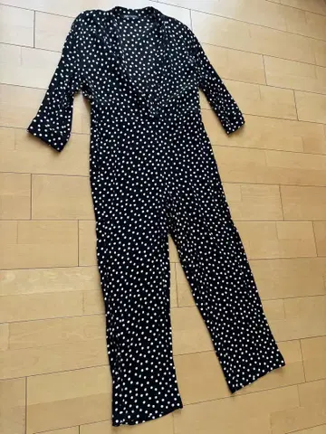 ZARA 도트 무늬 올인원