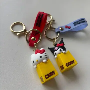 헬로키티 쿠로미 키링 키티전 50주년