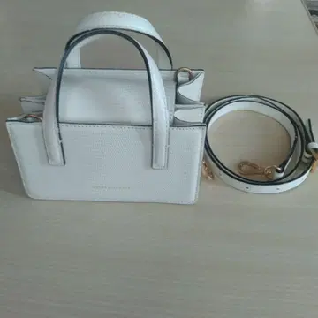 핸드백, 숄더백