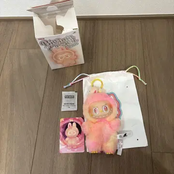 POP MART Big ioto energy 러브브 봉제 인형