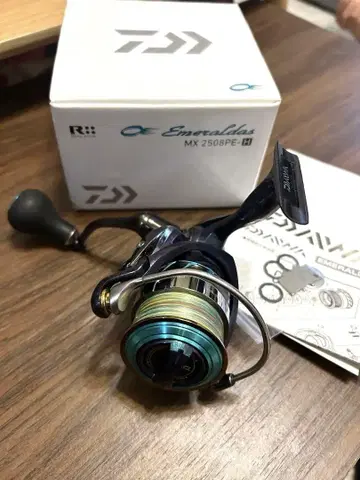 Emeraldas MX 2508PE 스피닝 릴