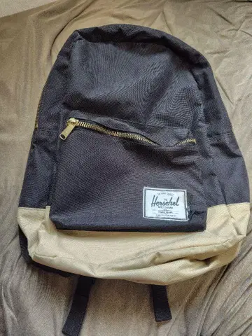 Herschel 백팩 블랙/베이지