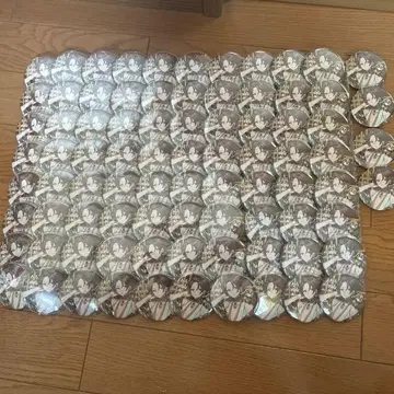 우라타누키 캔뱃지