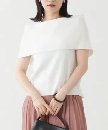 omekashi 오프숄더 반팔 니트