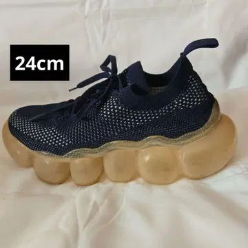 그라운즈 스니커즈 24