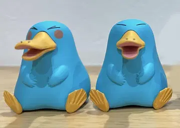 미야쿠미야쿠 카모노하시의 이코짱 기다림 피규어 2개 ICOCA