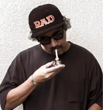 Cloveru 크로발 THE SHOWroom RAD CAP