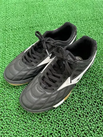 Mizuno 풋살화 24cm