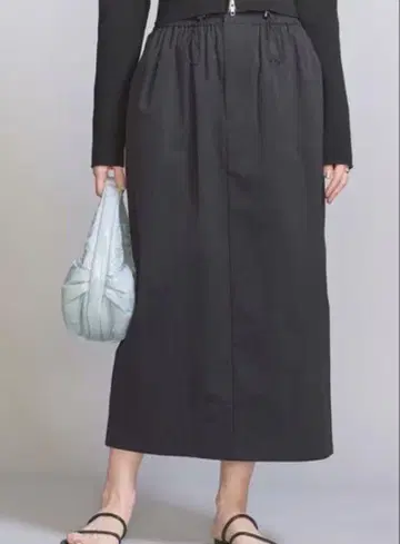 beauty&youth 나일론 드로스트 스커트
