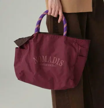 NOMADIS 버건디 토트백 미사용 새상품