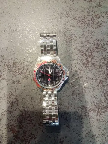 러시아제 수동 태엽식 기계식 시계