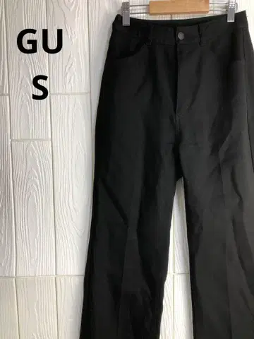 GU 블랙 와이드 팬츠 허리 62cm S 사이즈