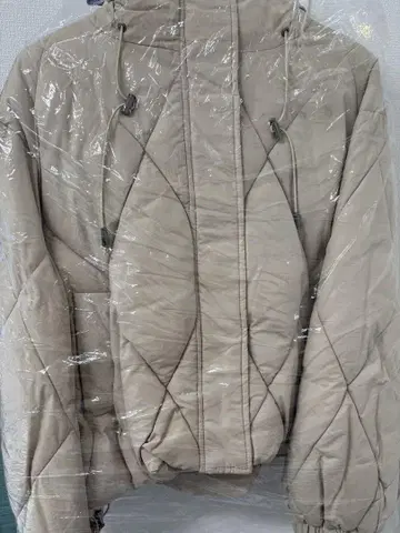 베이지 퀼팅 다운 자켓 F