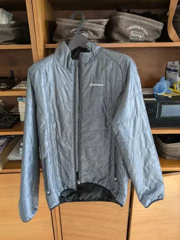 TaylorMade 그레이 다운 자켓 L