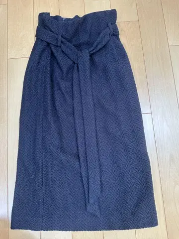UNITED ARROWS 다크 네이비 타이트 스커트