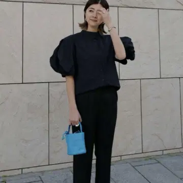 MACHATT 퍼프 슬리브 셔츠 네이비 새상품급
