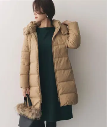 새상품 택 포함 어반 리서치 도어스 타프타 다운 코트 베이지 페더