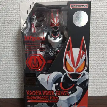 S.H.Figuarts 가면라이더 기츠 매그넘 부스트 폼