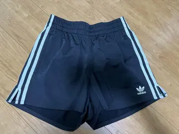 adidas 숏팬츠