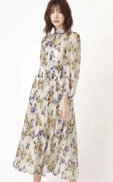 질스튜어트 JILLSTUART 플로팅 플라워 원피스