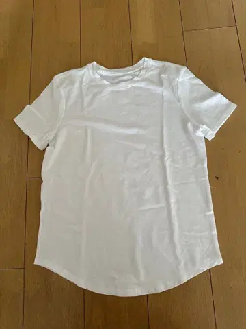 Lululemon 화이트 반팔 티셔츠