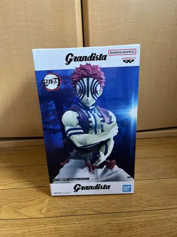 Grandista 귀멸의 칼날 아카자 피규어