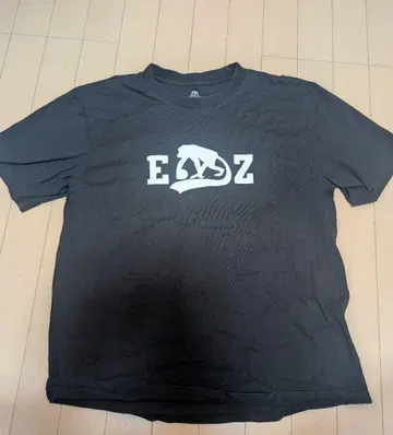 EGOZARU 블랙 T셔츠 M 사이즈