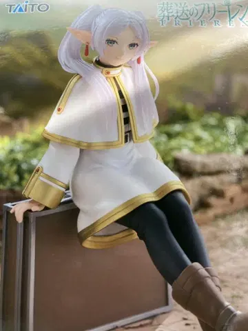 장송의 프리렌 desktop cute 피규어