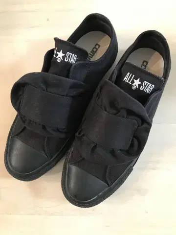 컨버스 올스타 블랙 스니커즈