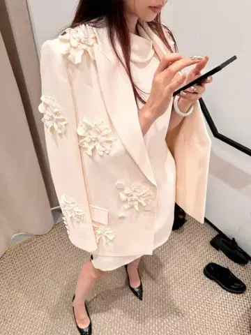 인기 여름/가을 대응 심플 자켓 원 포인트 평상복 데이트 모임에 최적