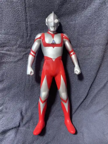 울트라맨 그레이 피규어 약 45cm 교본 컬렉션