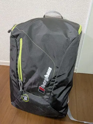 Berghaus 20L 백팩 어택 자크 블랙/옐로우 그린