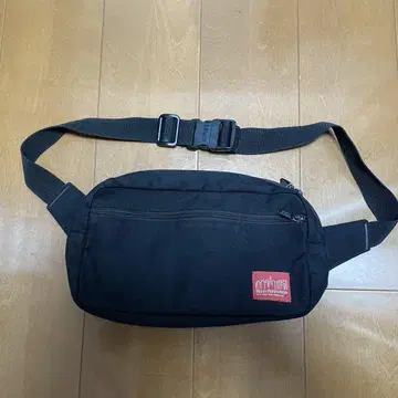 Manhattan Portage 바디백 블랙