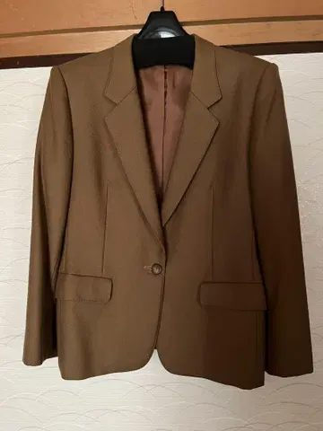 Aquascutum 브라운 테일러드 자켓