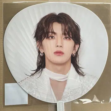INI XQUARE MASTERPIECE 타카츠카 히로무 부채