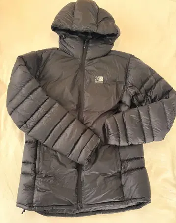 karrimor 후드 부착 블랙 다운 자켓