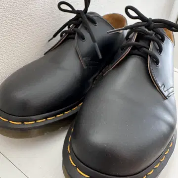 Dr. Martens 닥터마틴 3홀