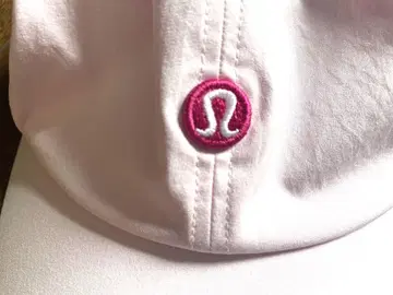 Lululemon 핑크 캡 조정 가능