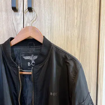 BOY LONDON 블랙 MA-1 플라이트 자켓 L 사이즈