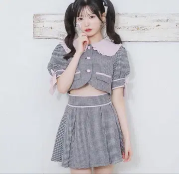 Honey Cinnamon 허니시나몬 소매 프릴 배색 셋업 블랙