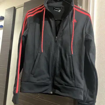 adidas 블랙 저지 S 사이즈