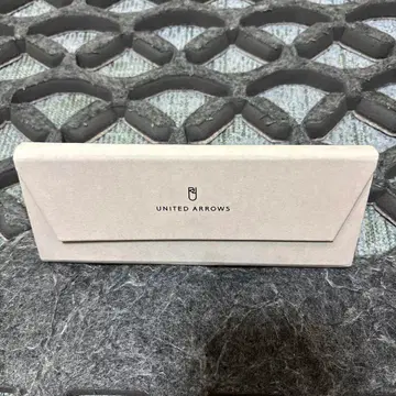 Zoff x 유나이티드 애로우즈 콜라보 안경