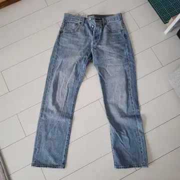 리바이스 라이트 블루 스트레이트 데님 W28 L28