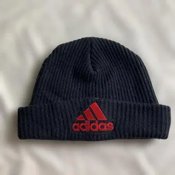 adidas 니트 모자 로고 자수 블랙 일본제 데상트사제