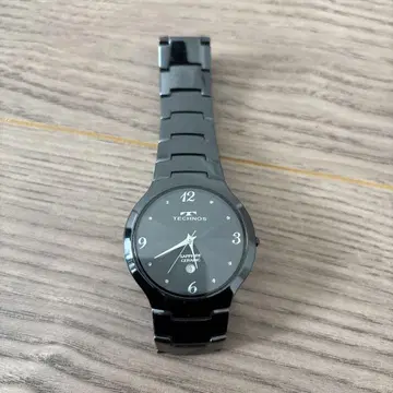 테크노스 손목시계 sapphire ceramic
