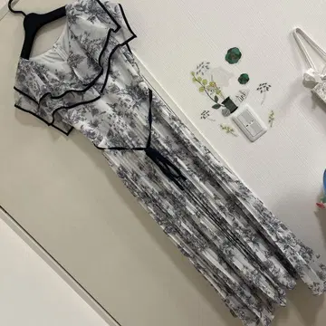 토코 클로젯 프릴 꽃무늬 원피스 M