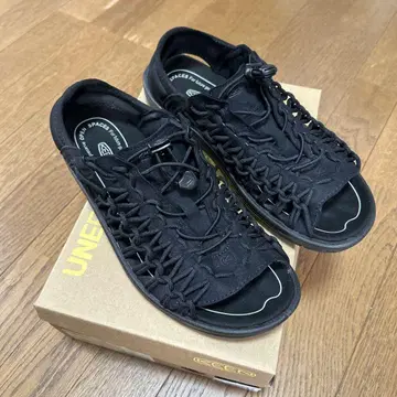 KEEN UNEEK II OT 남성용 샌들 블랙 28cm
