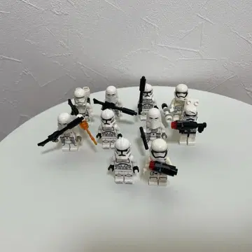 정품 LEGO 트루퍼 미니 피규어 세트 10개